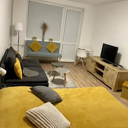 Ela Center Apartman *