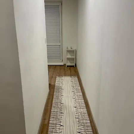 Ela Center Apartman